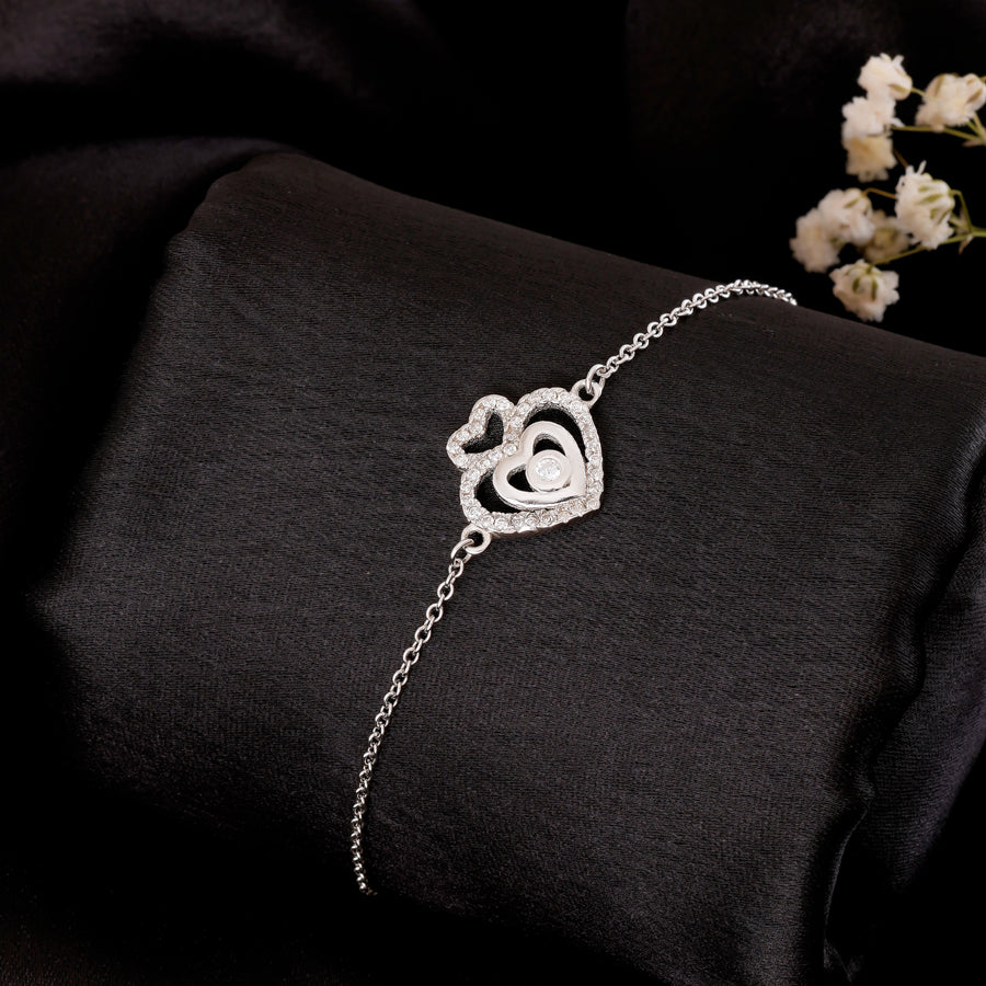 Queens Heart Solitaire Silver Bracelet