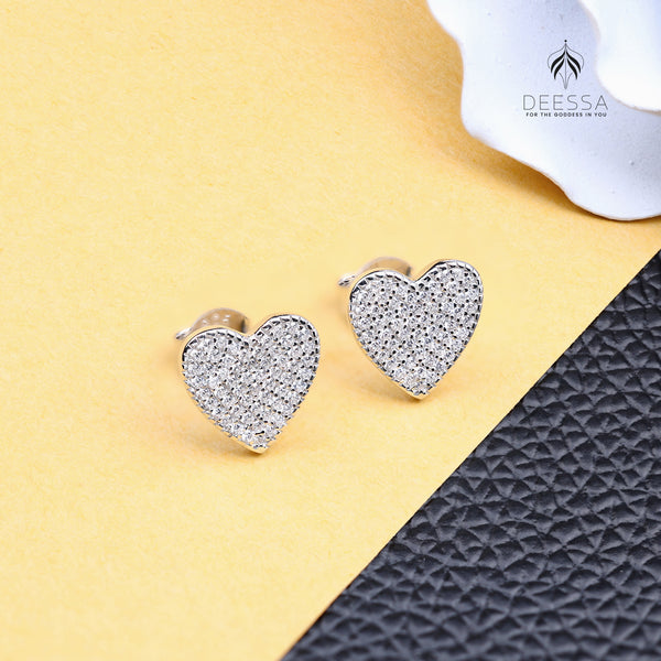 Shiny Heart Shape Black Stud Earring